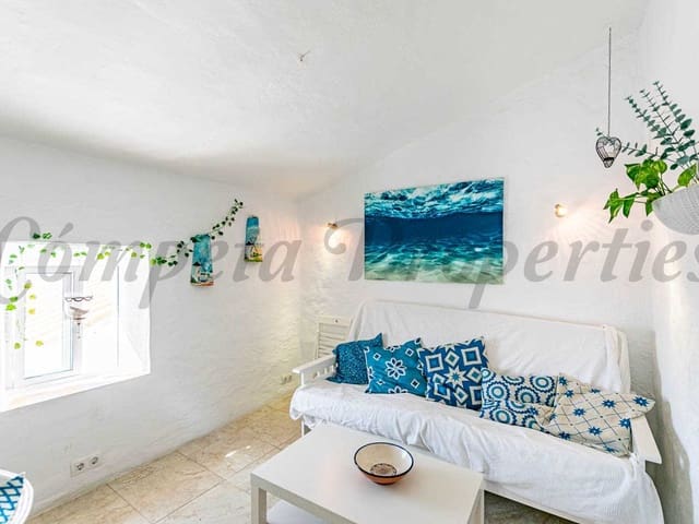 Image No.4-2 Bed Townhouse for sale