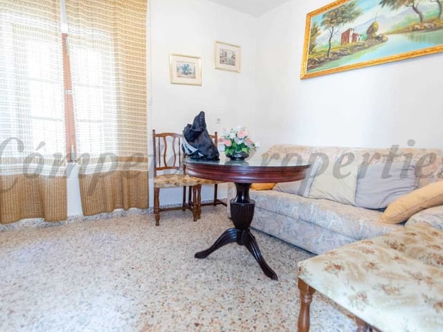 Image No.6-3 Bed Townhouse for sale