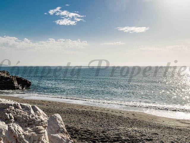 Image No.3-Appartement de 3 chambres à vendre à Torrox