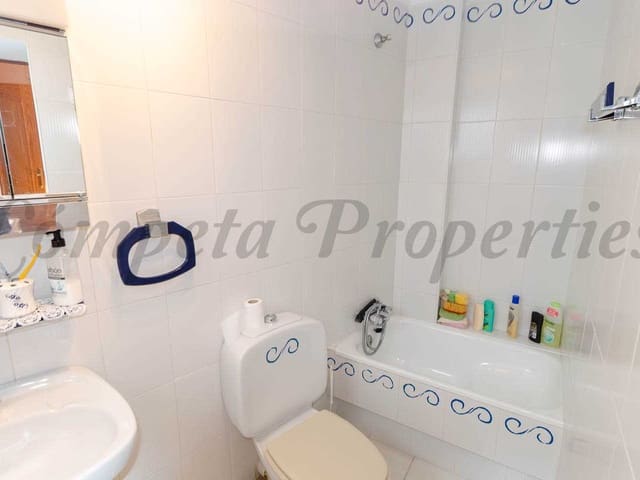 Image No.22-4 Bed Townhouse for sale