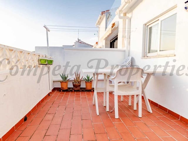 Image No.1-5 Bed Townhouse for sale