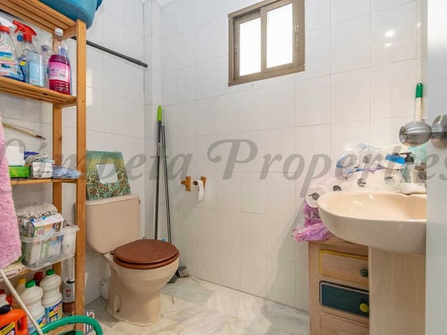 Image No.9-3 Bed Apartment for sale