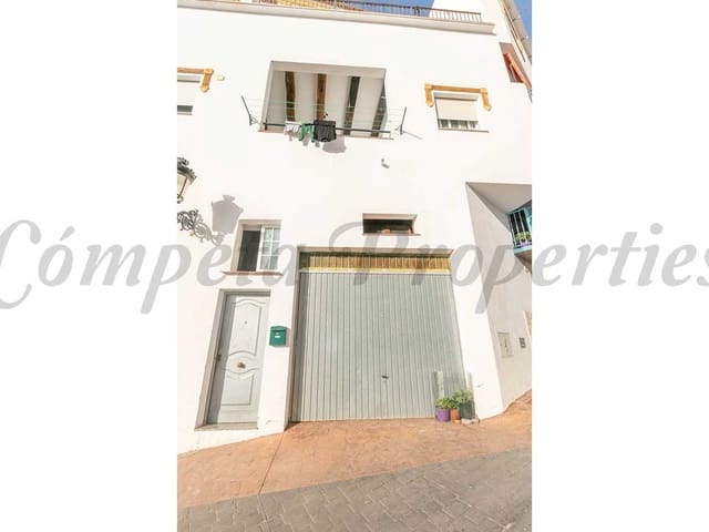 Image No.15-4 Bed Townhouse for sale