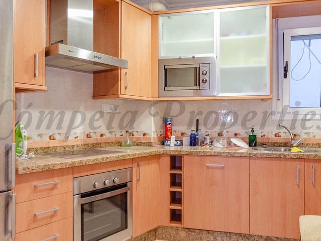 Image No.6-3 Bed Townhouse for sale