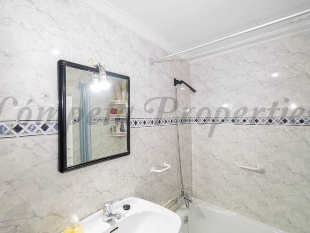 Image No.6-2 Bed Townhouse for sale