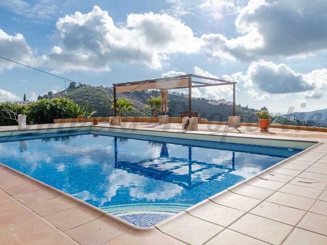 Image No.1-5 Bed Villa for sale