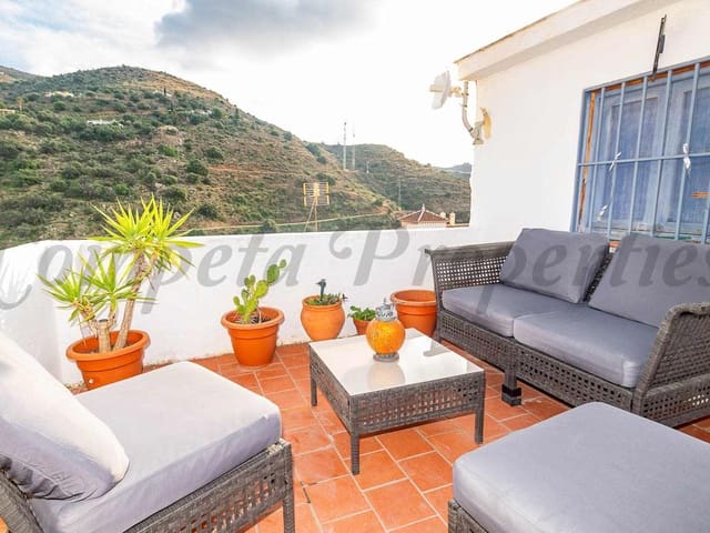 Image No.19-1 Bed Townhouse for sale