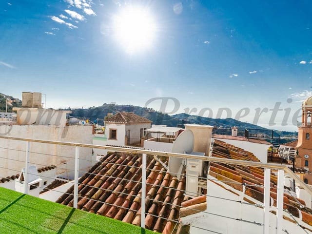 Image No.1-4 Bed Townhouse for sale