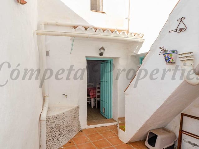 Image No.7-4 Bed Townhouse for sale