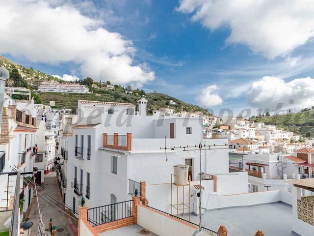 Image No.1-4 Bed Townhouse for sale