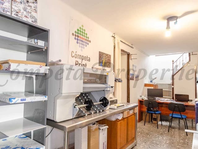 Image No.4-4 Bed Townhouse for sale