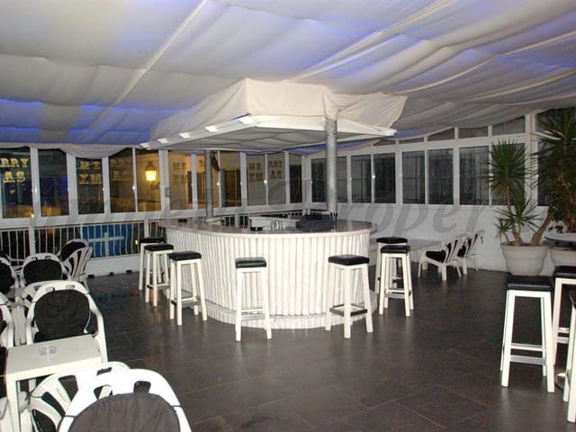 Image No.11-Propriété de 4 chambres à vendre à Cómpeta