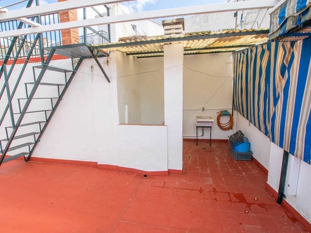 Image No.19-4 Bed Townhouse for sale