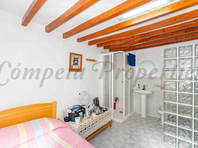 Image No.6-4 Bed Townhouse for sale