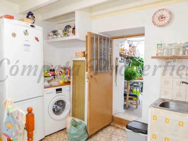 Image No.5-Maison de ville de 4 chambres à vendre à Comares