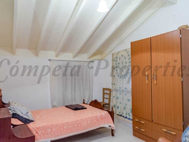 Image No.7-Maison de ville de 4 chambres à vendre à Comares