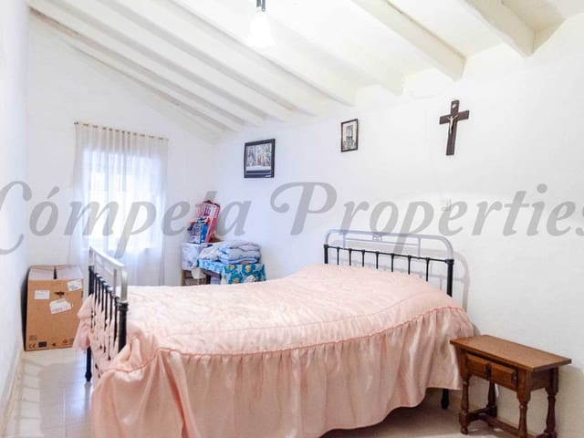 Image No.9-Maison de ville de 4 chambres à vendre à Comares