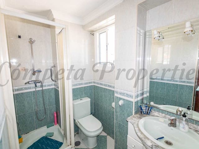 Image No.8-3 Bed Apartment for sale