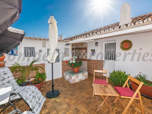Image No.1-Maison de ville de 3 chambres à vendre à Nerja