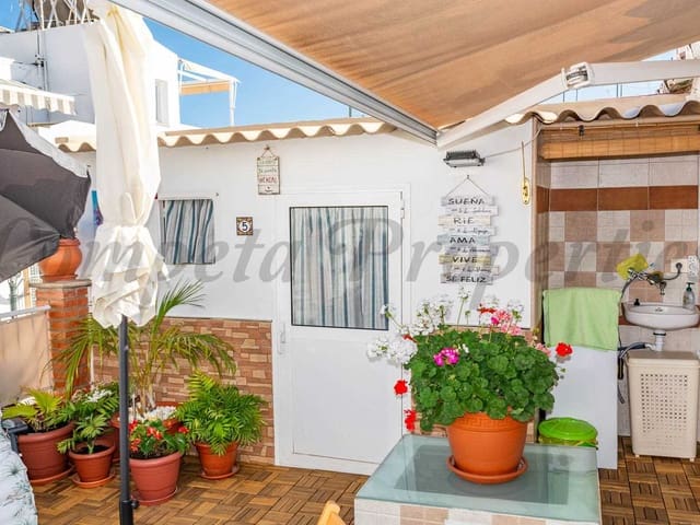 Image No.13-3 Bed Townhouse for sale