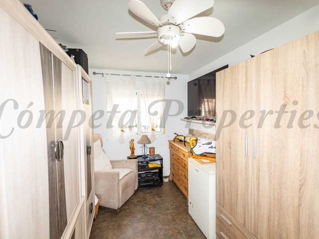 Image No.5-3 Bed Townhouse for sale