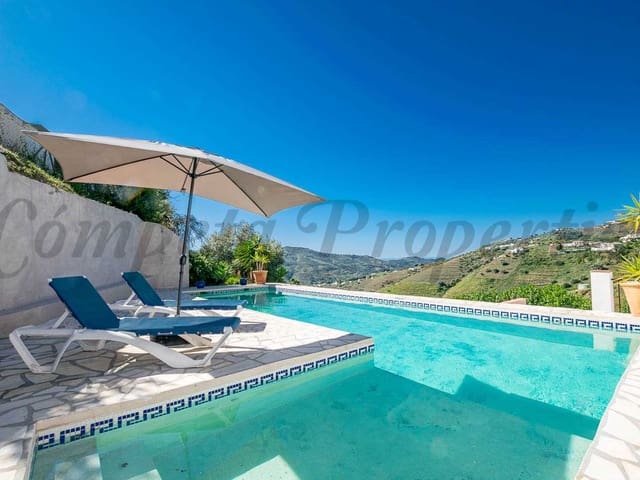 Image No.2-Villa de 4 chambres à vendre à Cómpeta