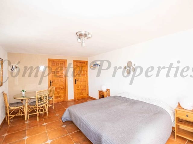 Image No.28-Villa de 4 chambres à vendre à Cómpeta