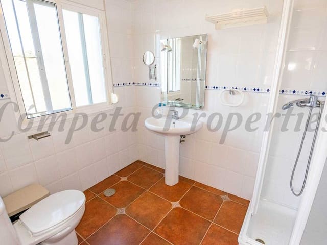 Image No.29-Villa de 4 chambres à vendre à Cómpeta