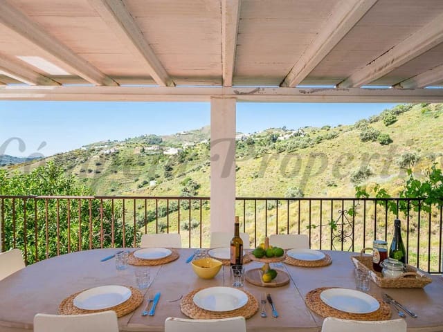 Image No.4-Villa de 4 chambres à vendre à Cómpeta