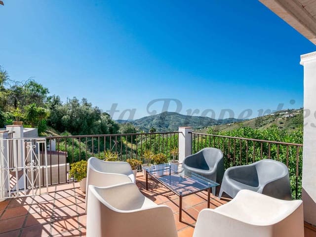 Image No.7-Villa de 4 chambres à vendre à Cómpeta