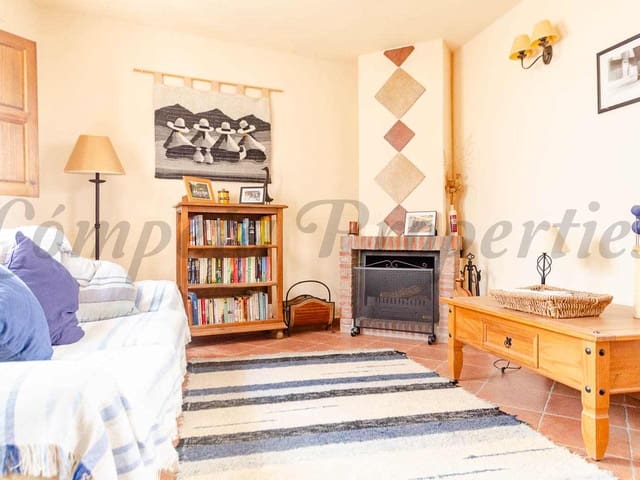 Image No.3-3 Bed Townhouse for sale