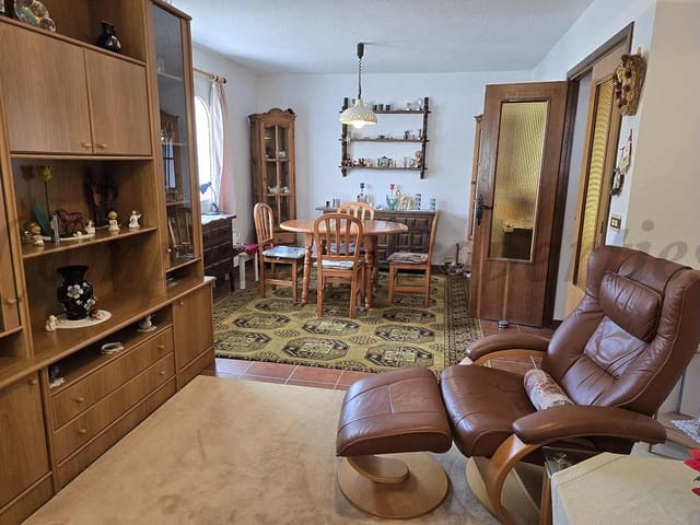 Image No.6-3 Bed Apartment for sale