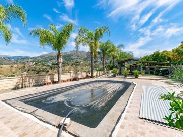 CÓMPETA PROPERTIES S.L most sold property