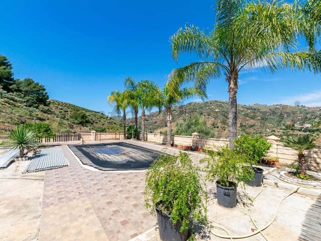 Image No.2-Finca for sale