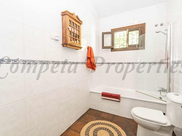 Image No.17-3 Bed Finca for sale