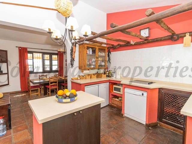 Image No.9-3 Bed Finca for sale