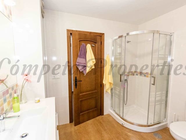 Image No.20-Villa de 4 chambres à vendre à Arenas