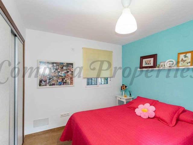 Image No.22-Villa de 4 chambres à vendre à Arenas