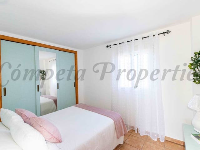 Image No.6-Villa de 4 chambres à vendre à Arenas