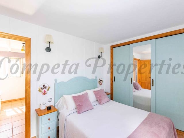 Image No.7-Villa de 4 chambres à vendre à Arenas