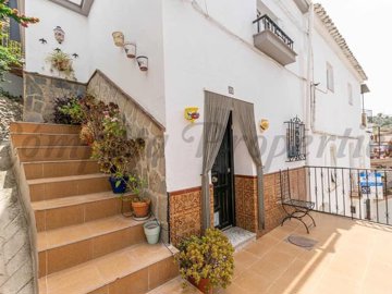 CÓMPETA PROPERTIES S.L most sold property