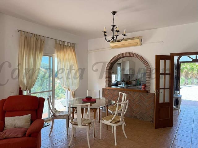 Image No.9-4 Bed Villa for sale