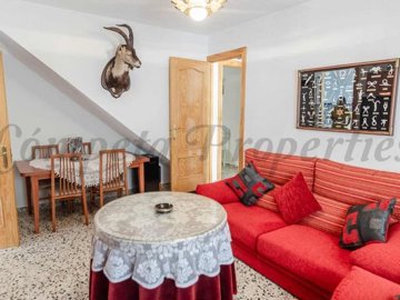CÓMPETA PROPERTIES S.L most sold property