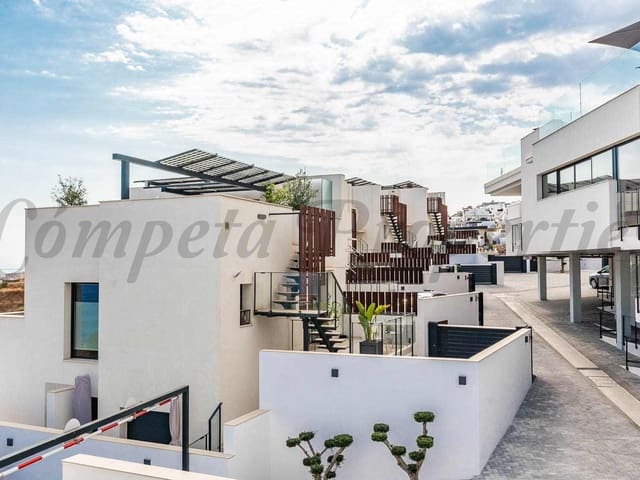 Image No.21-3 Bed Property for sale