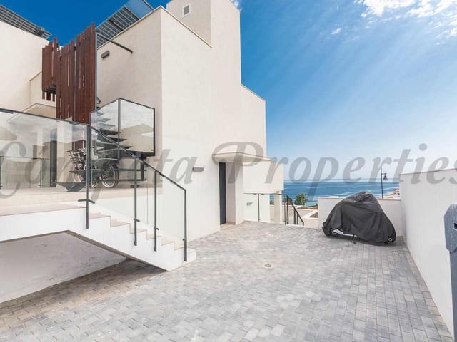 Image No.24-3 Bed Property for sale