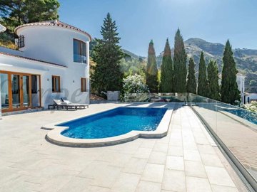 CÓMPETA PROPERTIES S.L most sold property