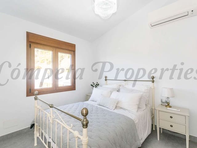 Image No.9-5 Bed Villa for sale