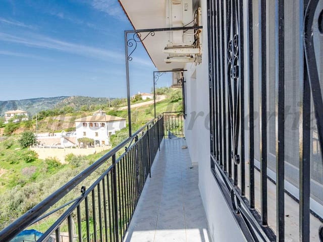 Image No.7-5 Bed Villa for sale