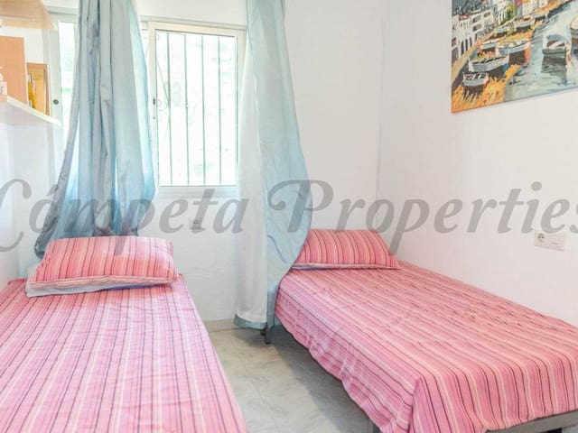 Image No.9-5 Bed Villa for sale