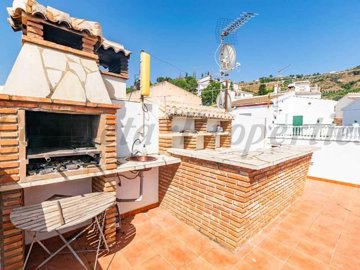 CÓMPETA PROPERTIES S.L most sold property